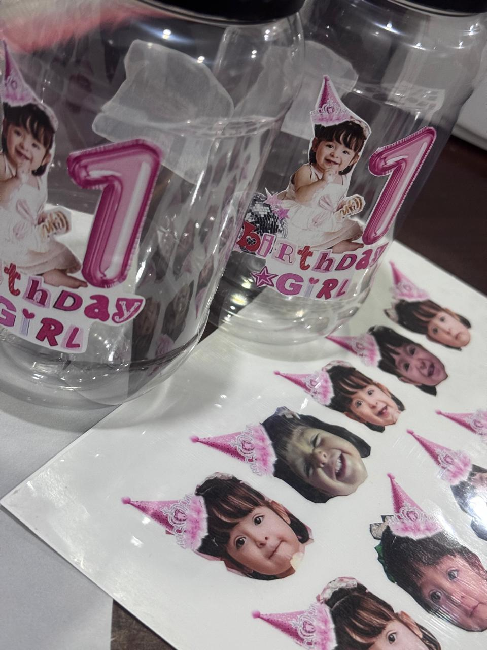 Frascos decorados con stickers personalizados Birthday Girl